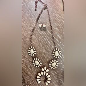 White Stone Floral Pendant Statement Necklace and Stud Earrings